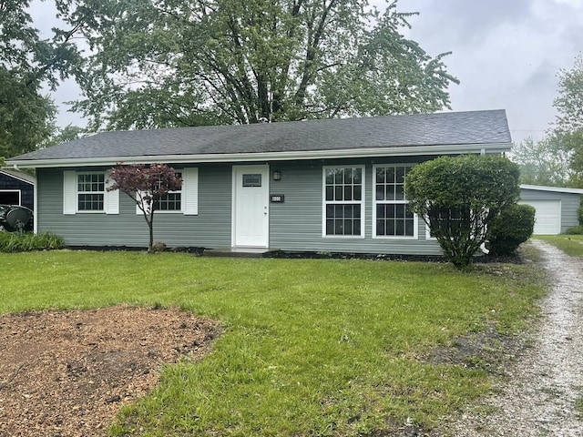 805 N Knight Cir, Marion, IN 46952 - ranch-style home featuring a front yard and a garage