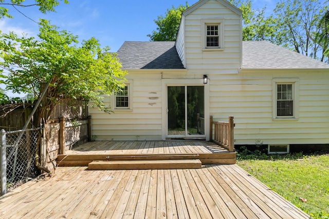 112 W Monroe St, Alexandria, IN 46001 - view of wooden terrace