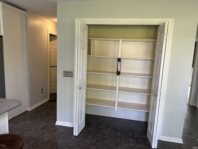 7019 Tree Top Trl, Fort Wayne, IN 46845 - view of closet