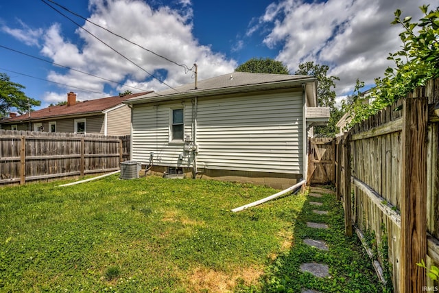 1521 Monroe Ave, Evansville, IN 47714 - rear view of house with central AC unit