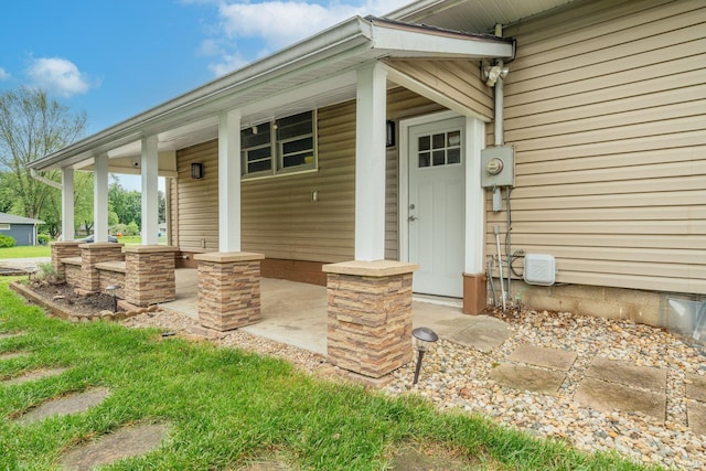 902 Hawthorne Ln, Logansport, IN 46947 - view of exterior entry with covered porch