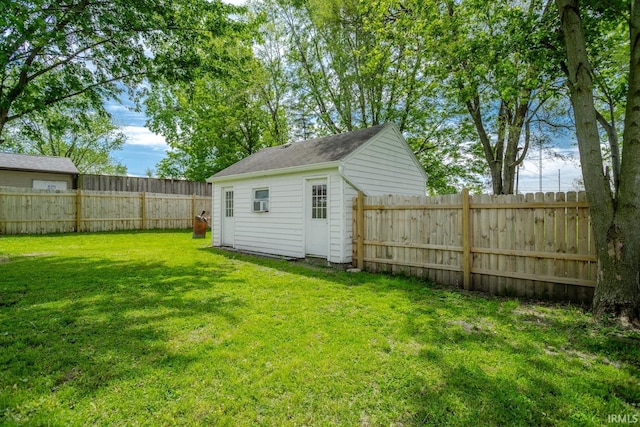 355 Blinn Ave, Frankfort, IN 46041 - view of yard featuring an outdoor structure