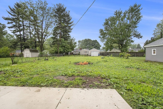 4113 York Rd, South Bend, IN 46614 - view of yard