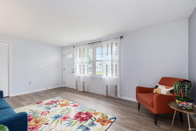 4113 York Rd, South Bend, IN 46614 - living area with wood finished floors and baseboards
