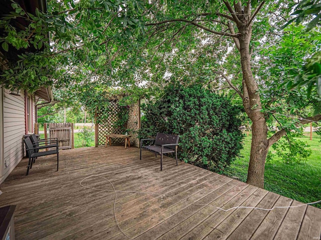 210 S E St, Oakland City, IN 47633 - view of deck