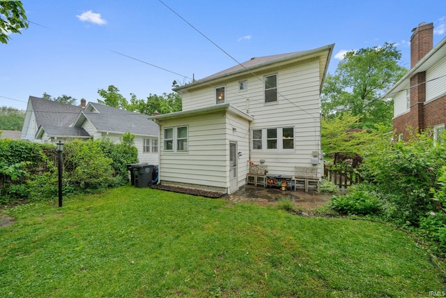 214 Tonti St, South Bend, IN 46617 - view of rear view of house