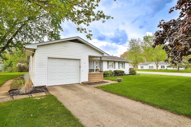 1402 Tanager Dr, Warsaw, IN 46580 - ranch-style home featuring a front lawn, driveway, and a garage