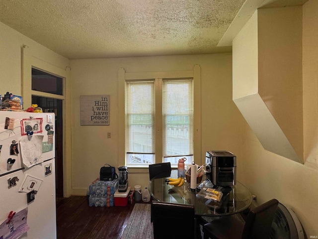 417 S Elliott St, Muncie, IN 47305 - office with hardwood / wood-style flooring and a textured ceiling