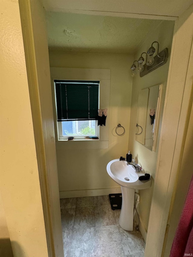 417 S Elliott St, Muncie, IN 47305 - bathroom with baseboards