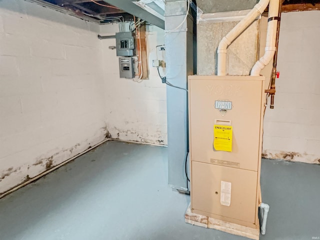1029B Second Ave, Jasper, IN 47546 - utilities with electric panel
