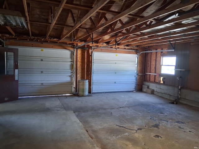 6386 E US Highway 50, Montgomery, IN 47558 - view of garage