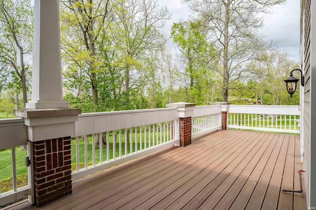 2314 Turnberry Ln, Fort Wayne, IN 46814 - deck featuring a yard and view of scattered trees