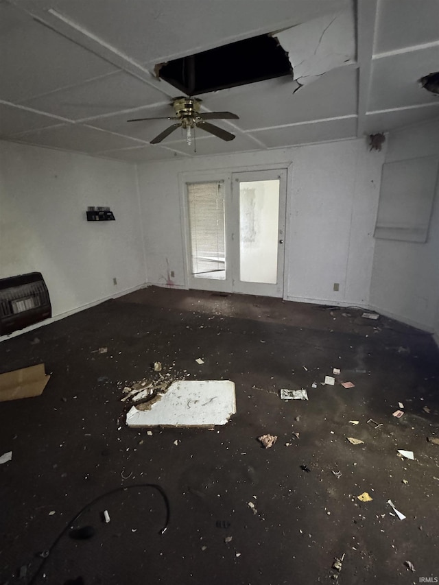 1018 E Main St, Muncie, IN 47305 - empty room with ceiling fan