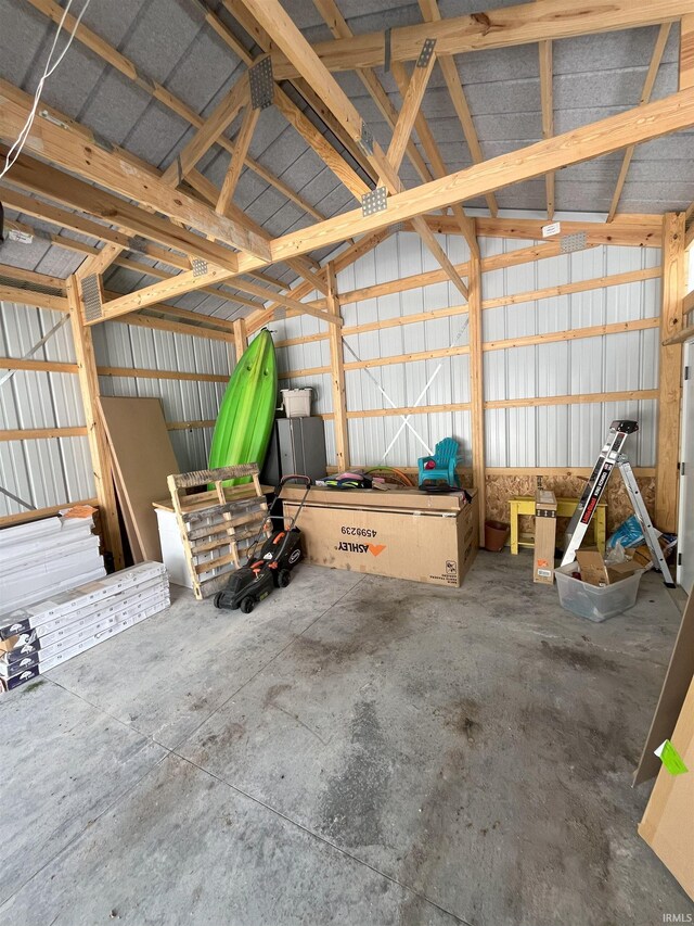 34 Ems B59 Ln, Warsaw, IN 46582 - garage with metal wall