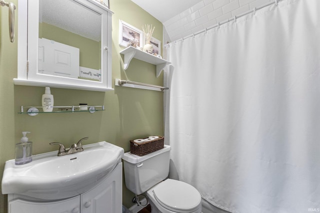 8809 Newberry Dr, Fort Wayne, IN 46825 - full bathroom with toilet, vanity, and a shower with shower curtain