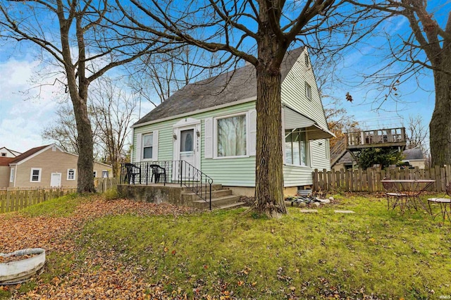 3902 Grayston Ave, Fort Wayne, IN 46806 - view of front of home