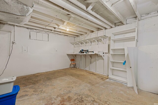 3902 Grayston Ave, Fort Wayne, IN 46806 - view of unfinished below grade area