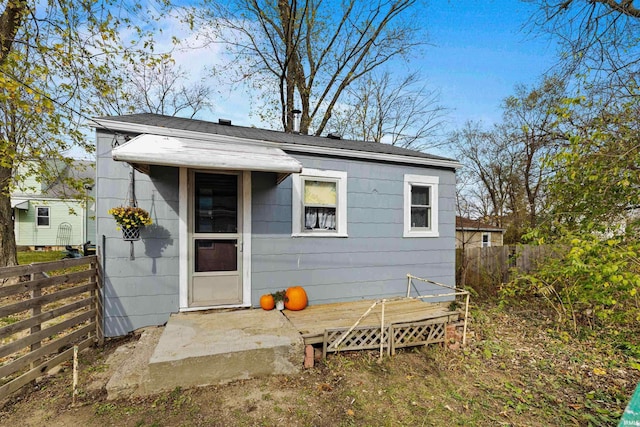 3902 Grayston Ave, Fort Wayne, IN 46806 - view of outdoor structure