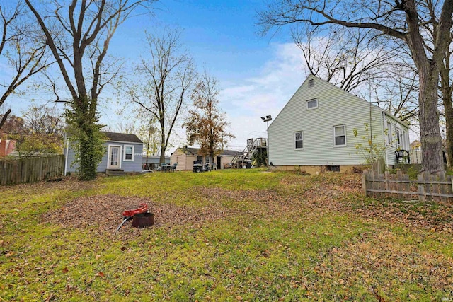 3902 Grayston Ave, Fort Wayne, IN 46806 - view of yard featuring entry steps