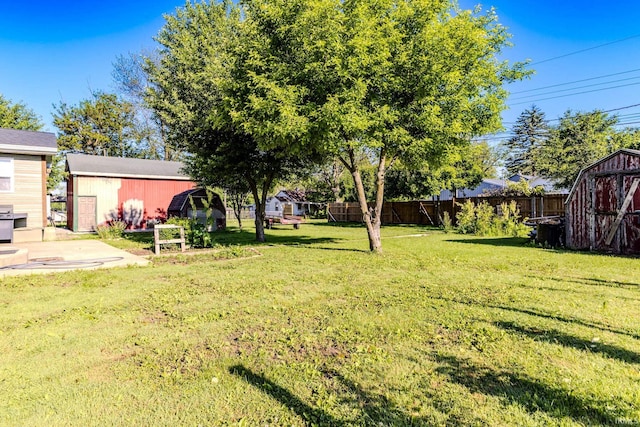 1804 W 14th St, Muncie, IN 47302 - view of yard