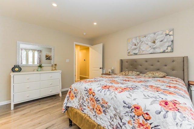 1804 W 14th St, Muncie, IN 47302 - bedroom featuring light wood-style floors, baseboards, and recessed lighting