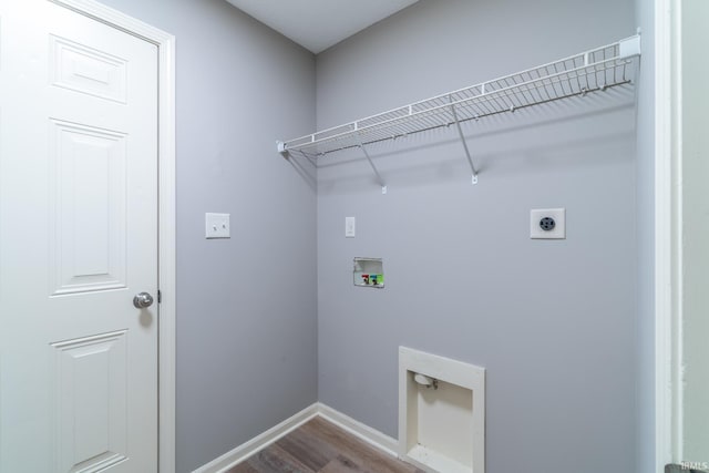 3827 Winter Raven Trl, Fort Wayne, IN 46818 - laundry room with hookup for an electric dryer, washer hookup, wood finished floors, and baseboards