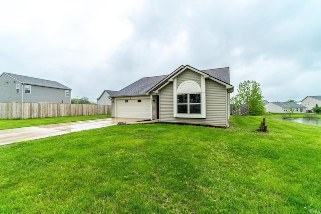 3827 Winter Raven Trl, Fort Wayne, IN 46818 - view of front of home featuring driveway and a garage