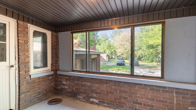 524 Byron St, Huntington, IN 46750 - view of unfurnished sunroom