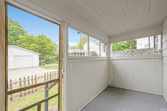 110 N Sheridan St, Kendallville, IN 46755 - view of unfurnished sunroom