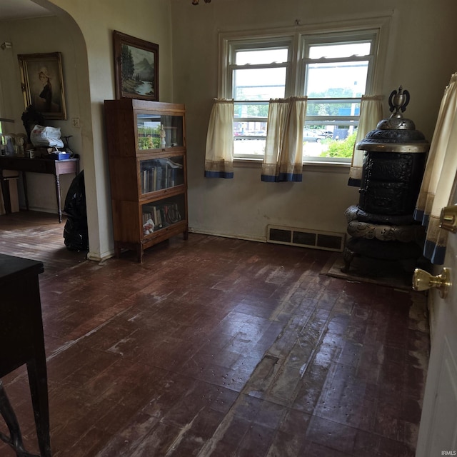 11544 Lincolnway Hwy, Osceola, IN 46561 - sitting room featuring dark wood-type flooring and arched walkways