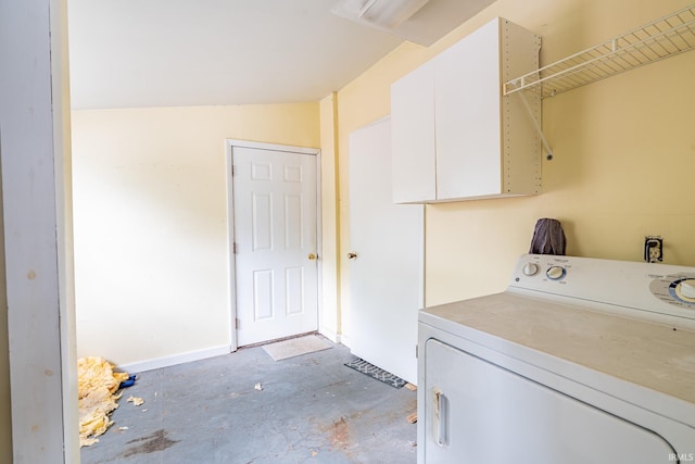 244 N Miami St, Wabash, IN 46992 - laundry room with washer / dryer and baseboards
