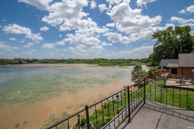 536 Garfield St, Osceola, IN 46561 - water view