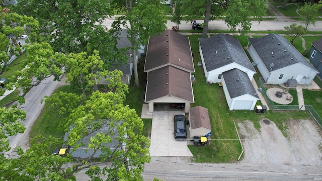 2329 Glenwood Ave, Fort Wayne, IN 46805 - aerial perspective of suburban area
