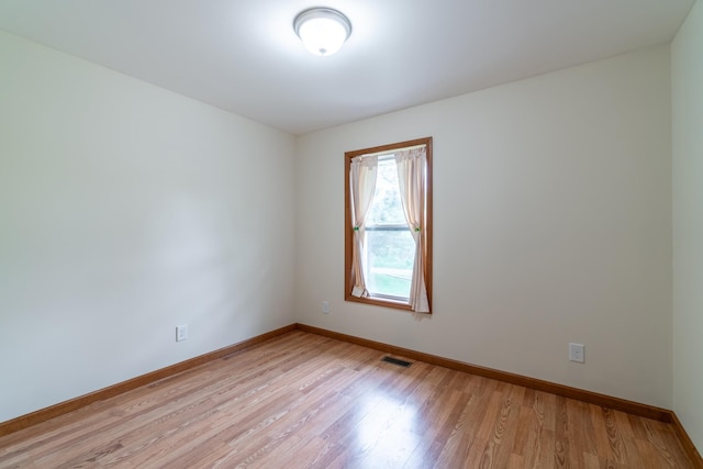3775 W Columbia St, Columbia City, IN 46725 - unfurnished room with baseboards and light wood finished floors
