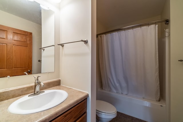 3775 W Columbia St, Columbia City, IN 46725 - bathroom featuring vanity, toilet, and shower / tub combo