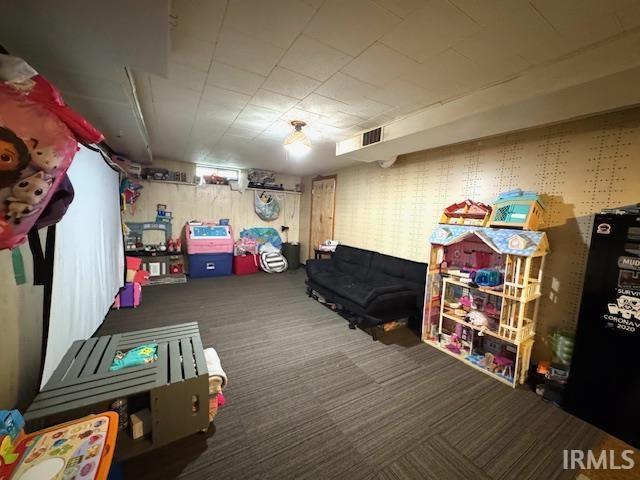 1505 S 3rd St, Clinton, IN 47842 - game room with carpet
