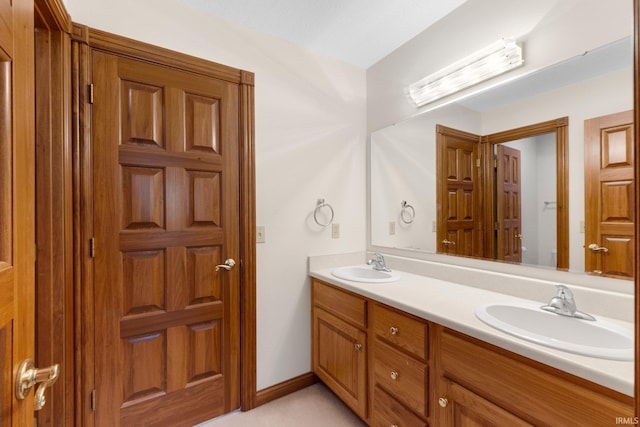2519 Knightsbridge Dr, Fort Wayne, IN 46815 - bathroom featuring double vanity