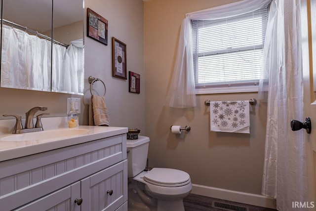 853 S 400 E Rd, Marion, IN 46953 - full bathroom featuring toilet and vanity