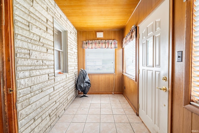 139 Elm St, Wabash, IN 46992 - view of unfurnished sunroom