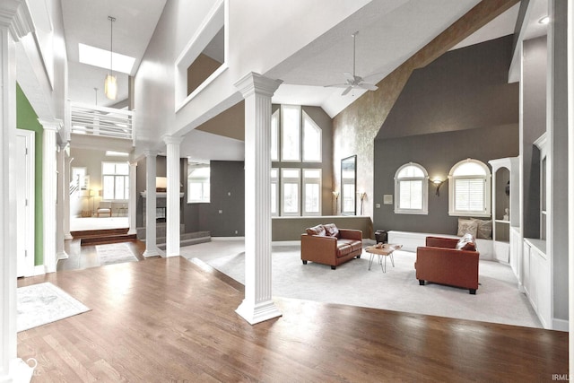 10919 Running Tide Ct, Indianapolis, IN 46236 - common area with high vaulted ceiling