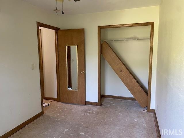 56862 Pomona St, Elkhart, IN 46516 - unfurnished bedroom featuring baseboards and a closet