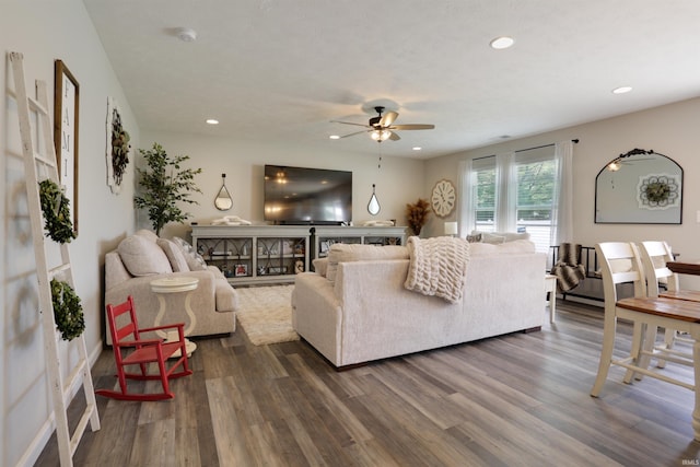 606 W Elm St, Haubstadt, IN 47639 - living area featuring ceiling fan, wood finished floors, recessed lighting, and baseboards