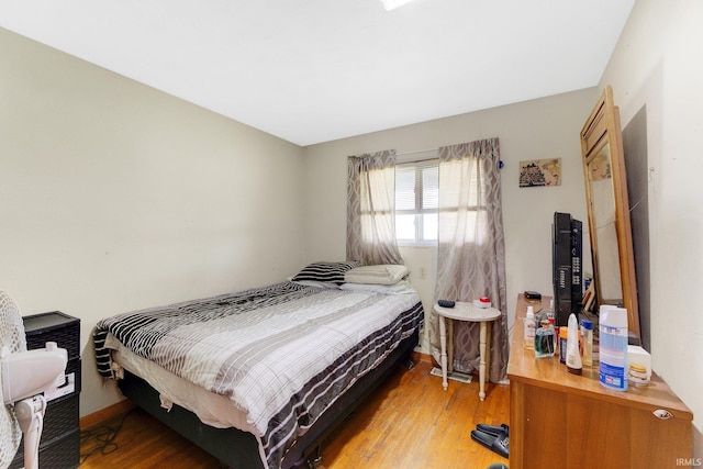 4893 Woodway Dr, Fort Wayne, IN 46835 - bedroom featuring wood finished floors and baseboards
