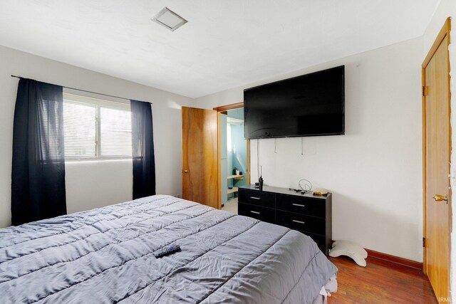 4893 Woodway Dr, Fort Wayne, IN 46835 - bedroom featuring wood finished floors and baseboards