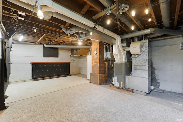 3550 Sandpoint Rd, Fort Wayne, IN 46809 - unfinished below grade area with heating unit