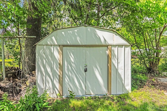 3550 Sandpoint Rd, Fort Wayne, IN 46809 - view of shed