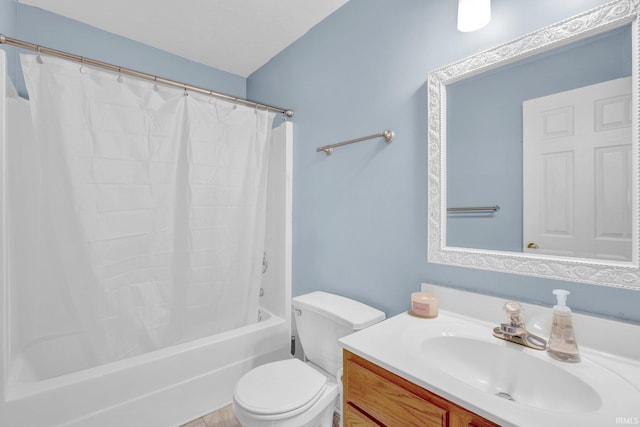 325 W Persimmon Ct, Bloomington, IN 47403 - bathroom with toilet, vanity, and shower / bath combination with curtain