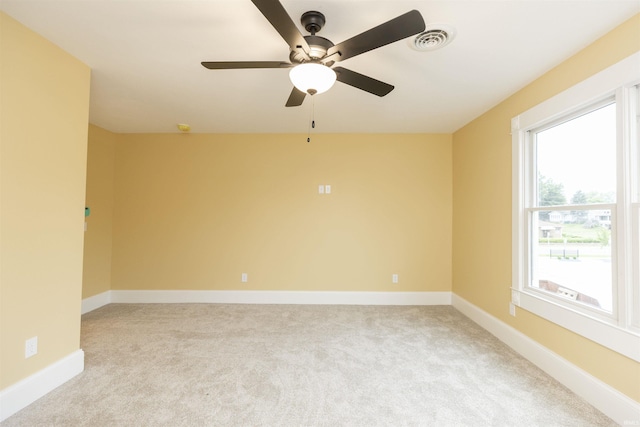 324 W Mishawaka Ave, Mishawaka, IN 46545 - empty room with light colored carpet and ceiling fan