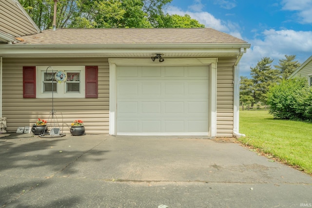 1402 W Chapel Pike, Marion, IN 46952 - garage featuring driveway