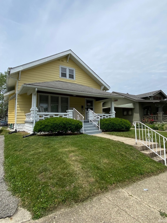 536 S 27th St, Lafayette, IN 47904 - view of front of home with a front lawn and a porch